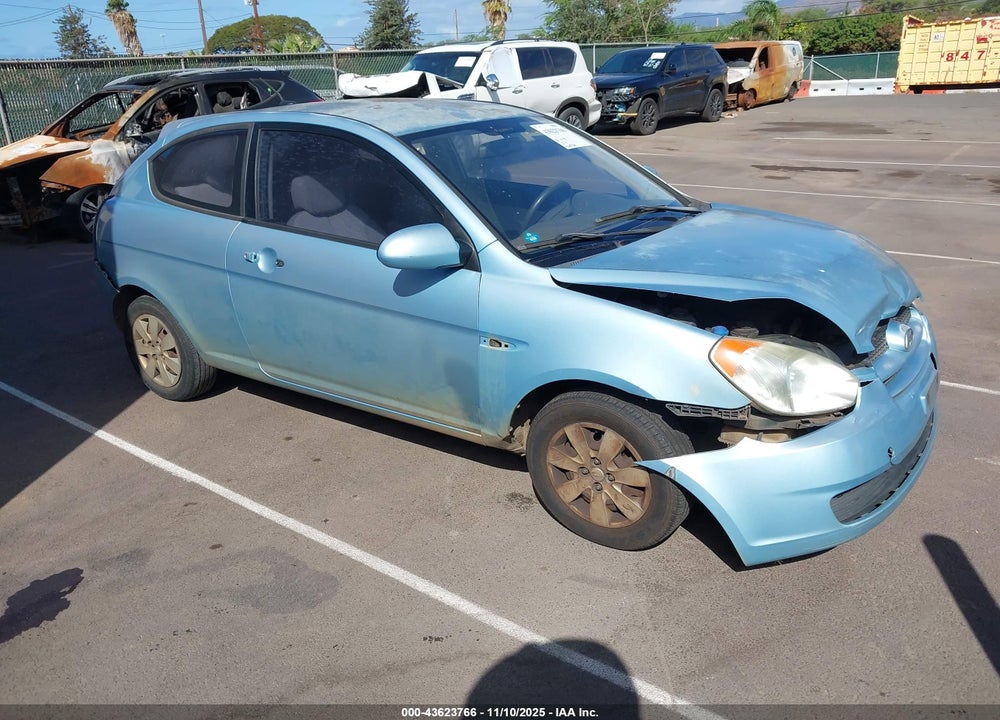 2009 HYUNDAI ACCENT GS VIN: KMHCM36C39U127024