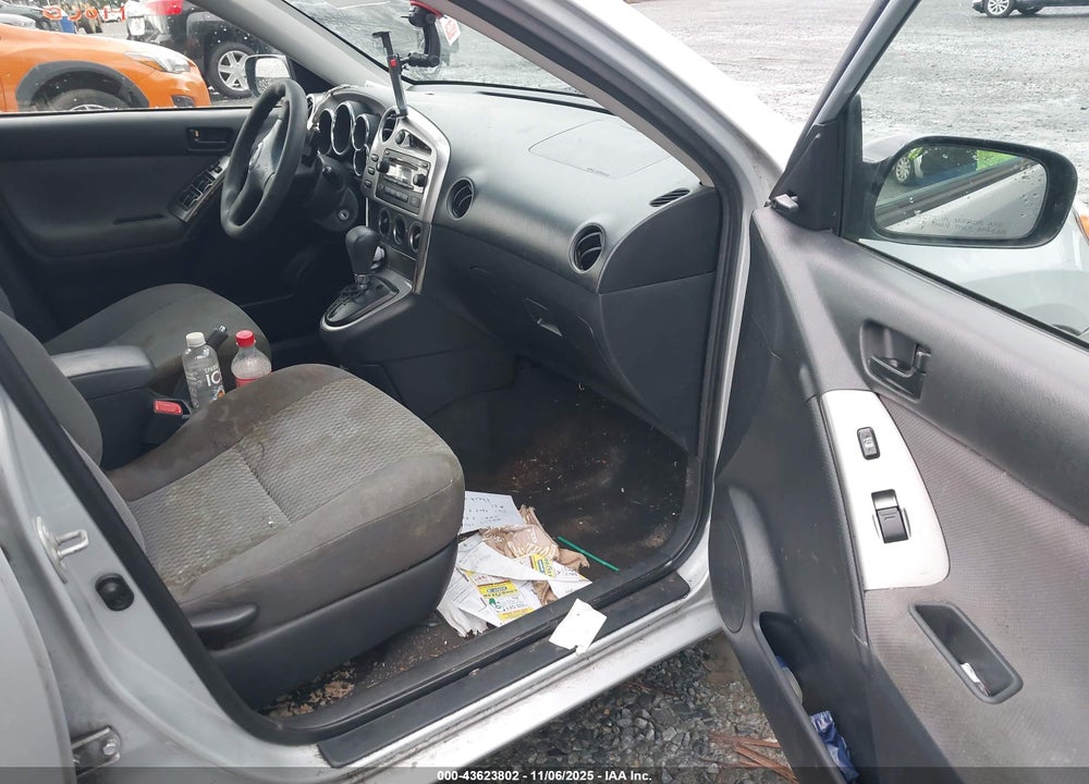 2008 TOYOTA MATRIX VIN: 2T1KR32E68C713060
