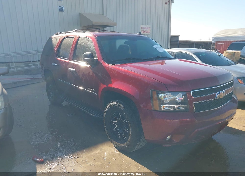 2011 CHEVROLET TAHOE LS VIN: 1GNSCAE03BR174049