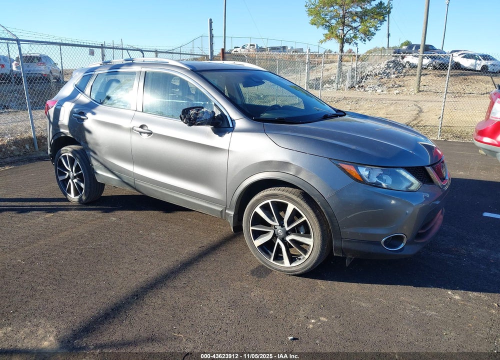 2018 NISSAN ROGUE SPORT SL VIN: JN1BJ1CP2JW102695