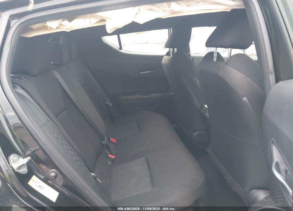 2018 TOYOTA C-HR XLE VIN: JTNKHMBX9J1002632