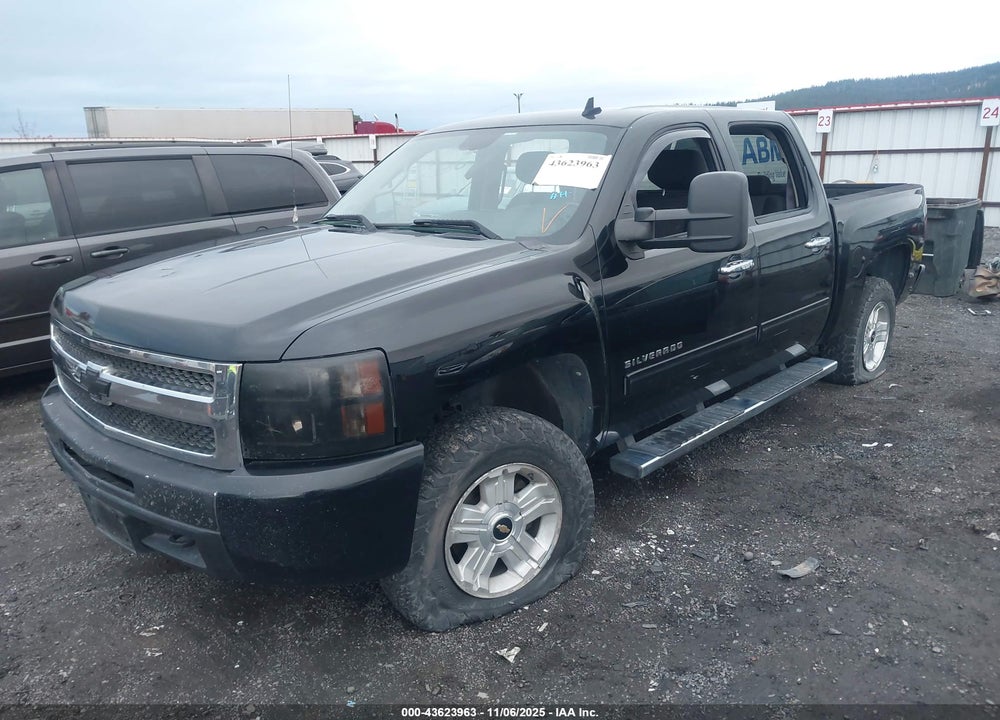 2010 CHEVROLET SILVERADO 1500 LT VIN: 3GCRKSE37AG242524