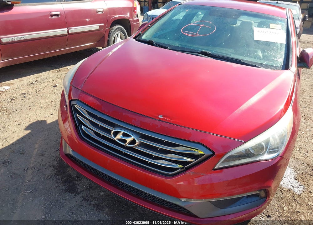 2015 HYUNDAI SONATA SPORT VIN: 5NPE34AF3FH133127