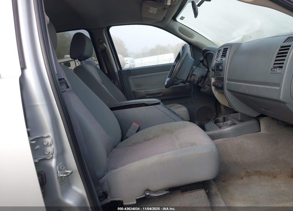 2007 DODGE DAKOTA SLT VIN: 1D7HW48K67S216227