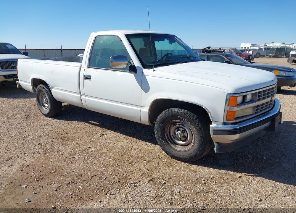 1988 CHEVROLET GMT-400 C1500 VIN: 1GCDC14K3JZ243177