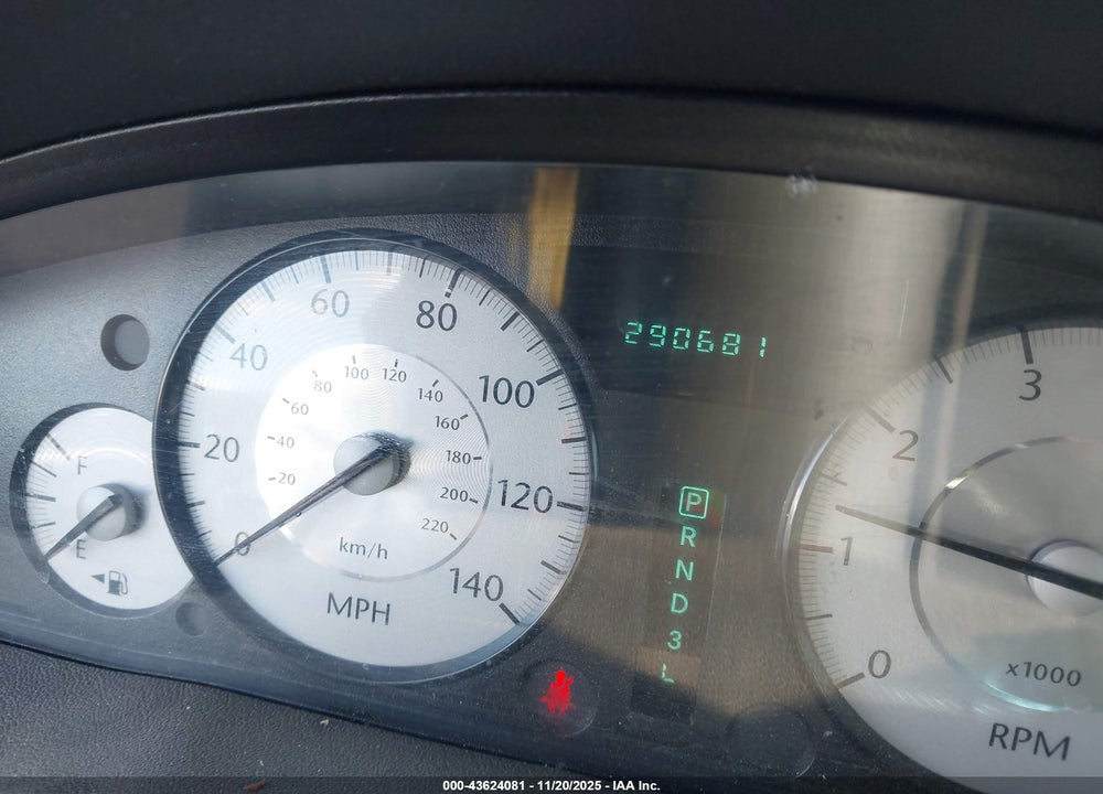 2010 CHRYSLER 300 TOURING/SIGNATURE SERIES/EXECUTIVE SERIES VIN: 2C3CA5CV2AH167931