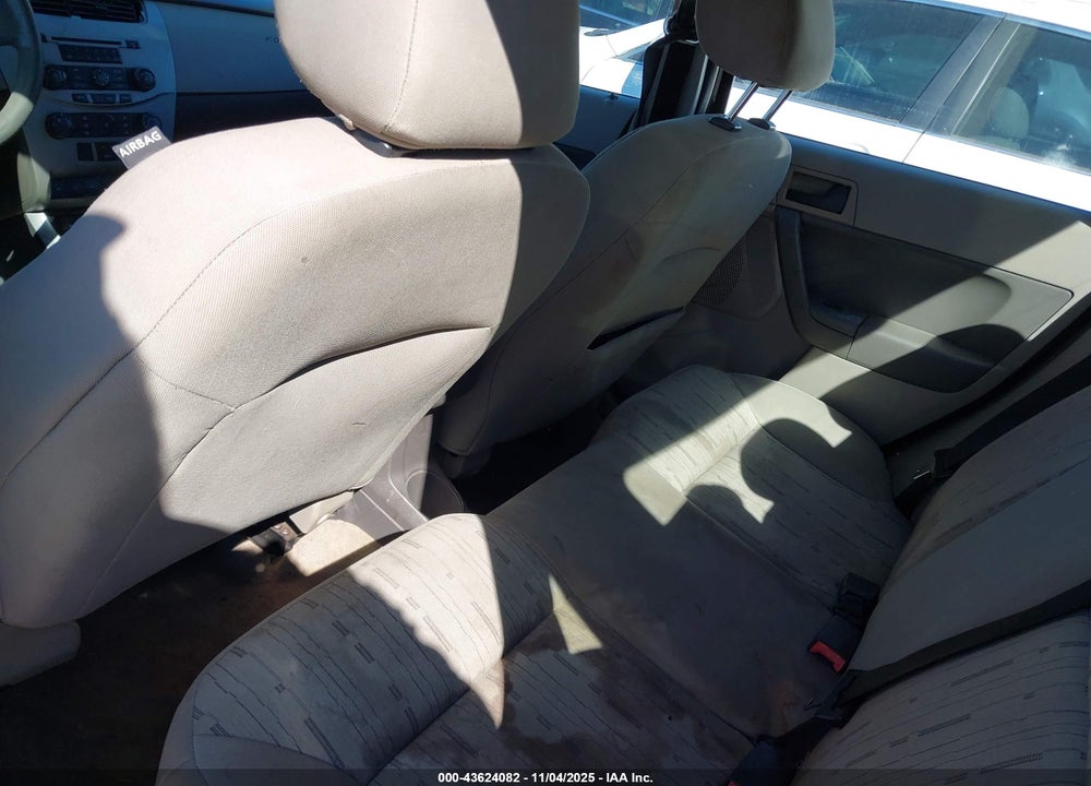 2010 FORD FOCUS SE VIN: 1FAHP3FN6AW228351