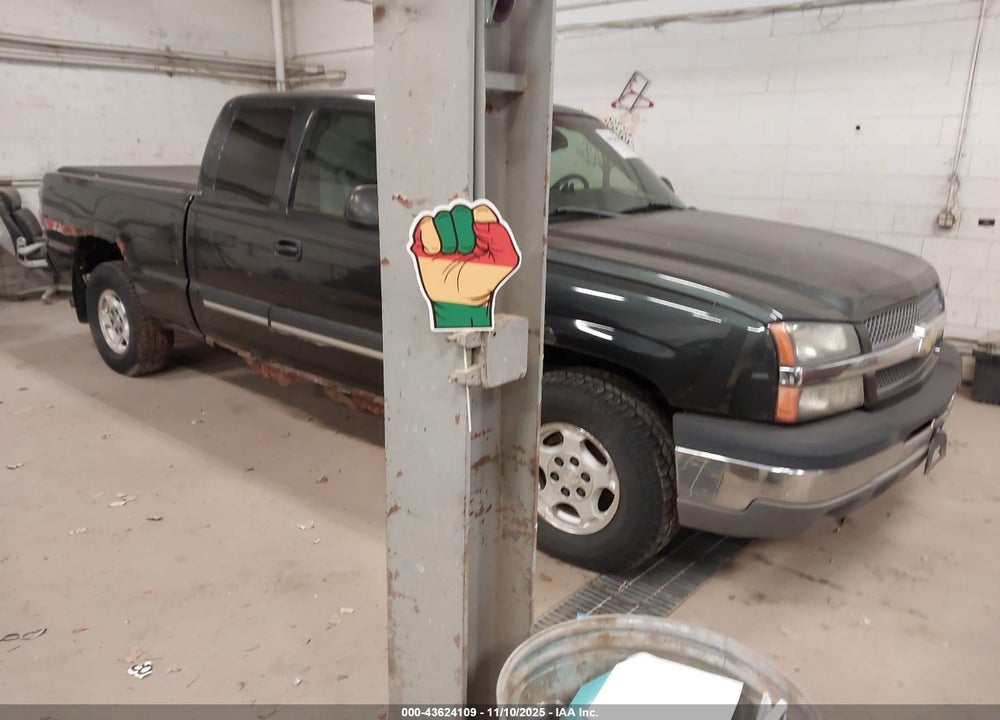 2003 CHEVROLET SILVERADO 1500 LS VIN: 2GCEK19TX31116804