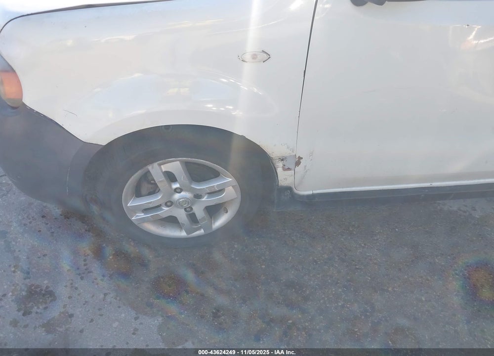 2011 NISSAN CUBE 1.8S VIN: JN8AZ2KR9BT201774