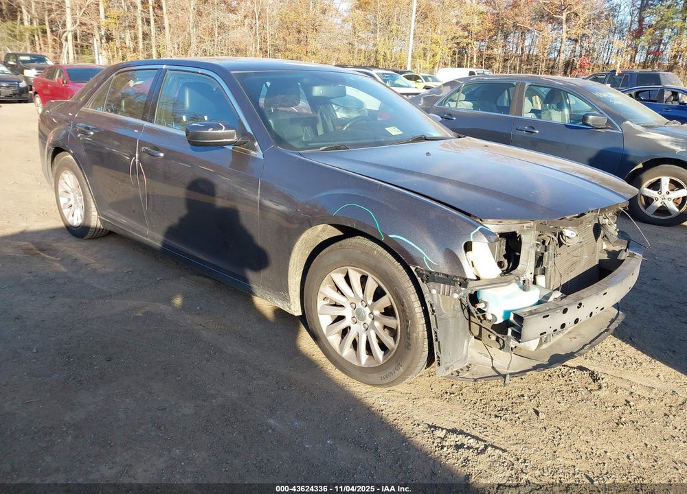 2014 CHRYSLER 300 VIN: 2C3CCAAG7EH301572