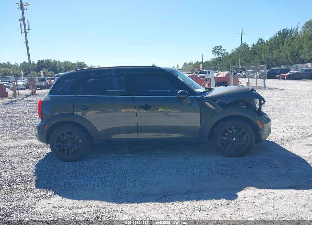 2013 MINI COUNTRYMAN COOPER S VIN: WMWZC3C52DWP23677