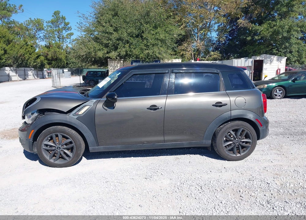 2013 MINI COUNTRYMAN COOPER S VIN: WMWZC3C52DWP23677