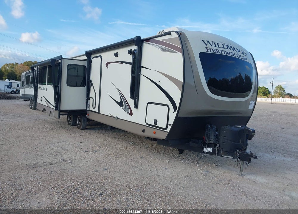 2021 WILDWOOD 271RL VIN: 4X4TWBC24MU020958
