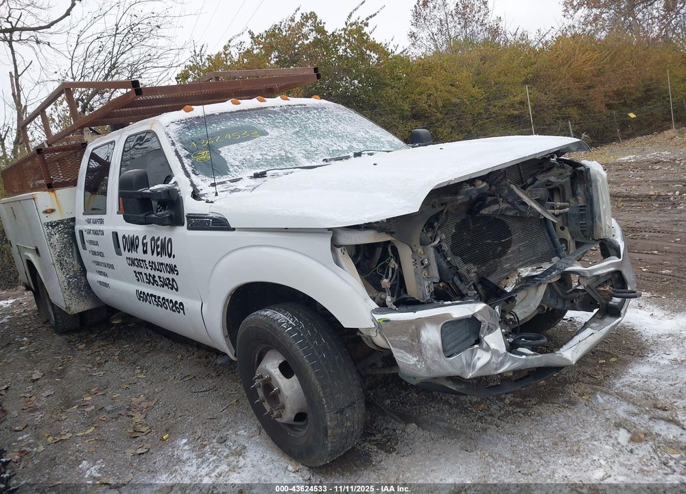 2014 FORD F-350 CHASSIS XL VIN: 1FD8W3G62EEA61398