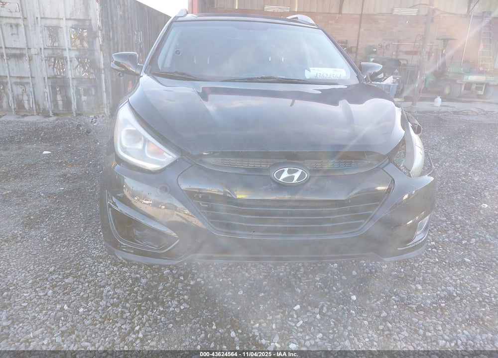 2015 HYUNDAI TUCSON SE VIN: KM8JUCAG0FU102420