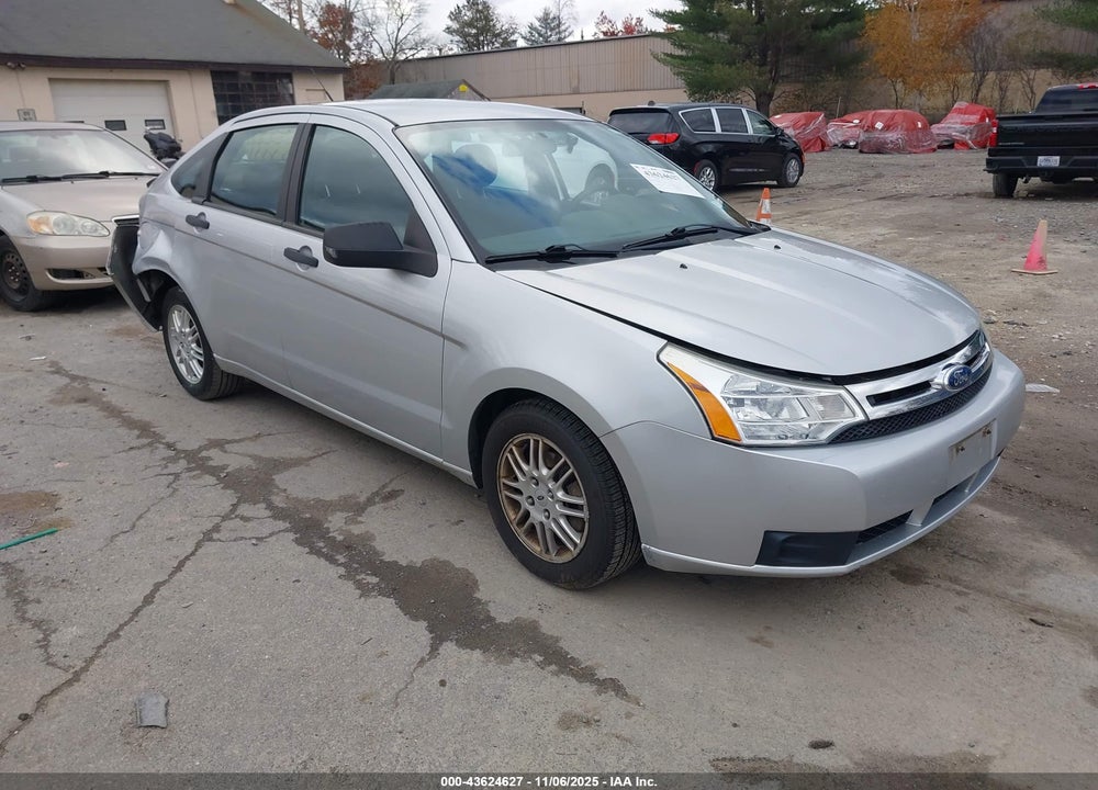 2011 FORD FOCUS SE VIN: 1FAHP3FN1BW172403