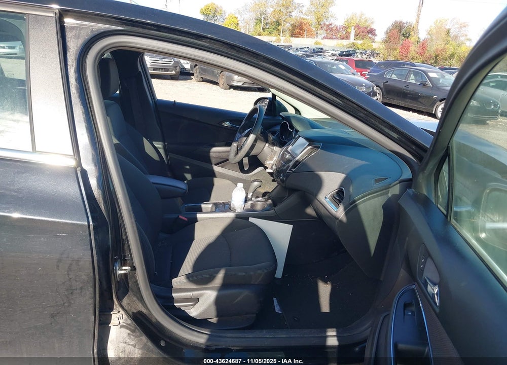 2016 CHEVROLET CRUZE LT AUTO VIN: 1G1BE5SM5G7240212