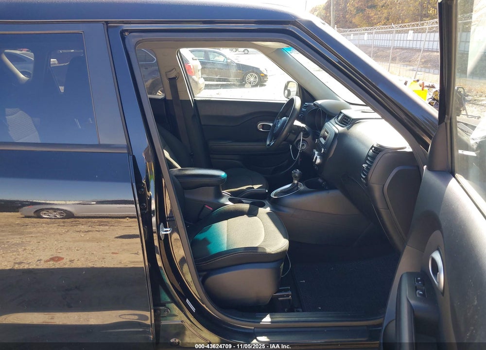 2015 KIA SOUL VIN: KNDJP3A53F7783052