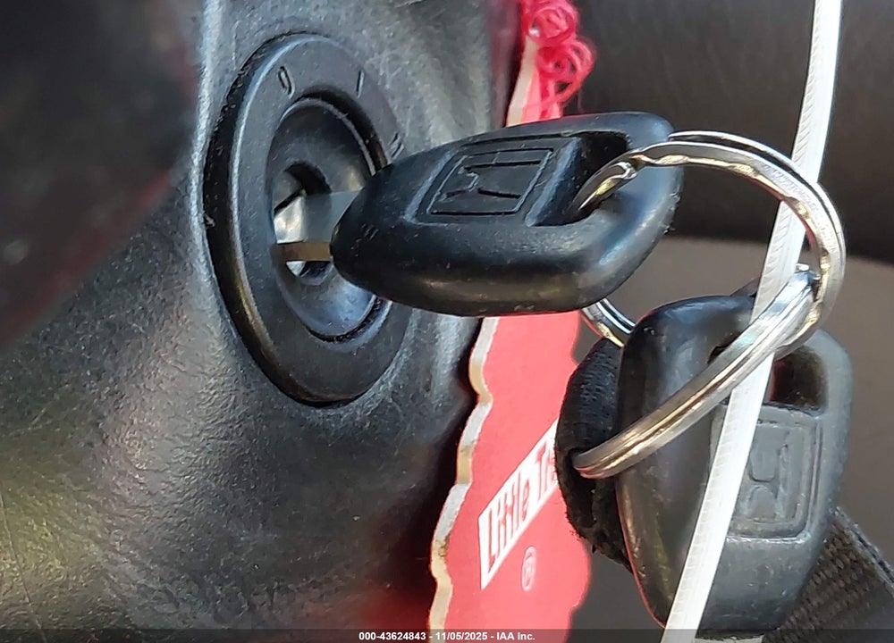 2002 HONDA CIVIC LX VIN: 1HGES16552L043311