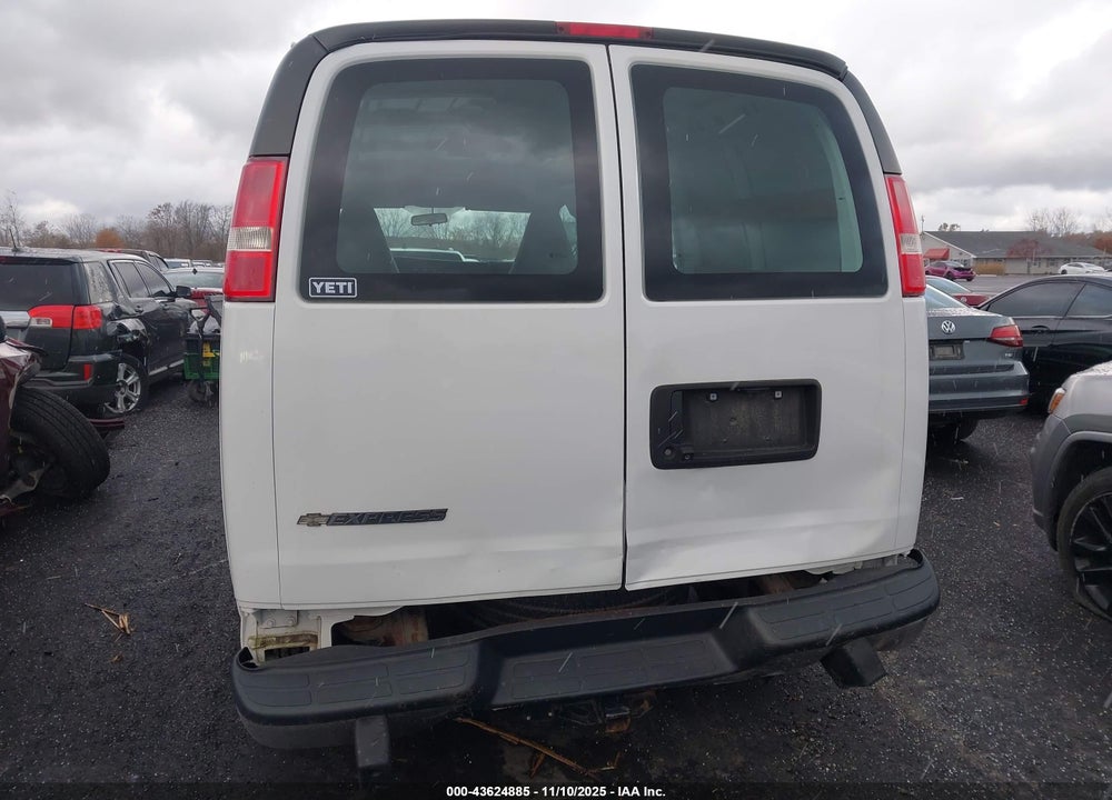2018 CHEVROLET EXPRESS 2500 WORK VAN VIN: 1GCWGAFG0J1904121