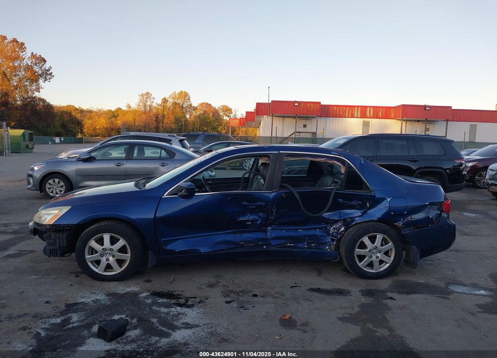 2005 HONDA ACCORD 3.0 EX VIN: 1HGCM66805A060350