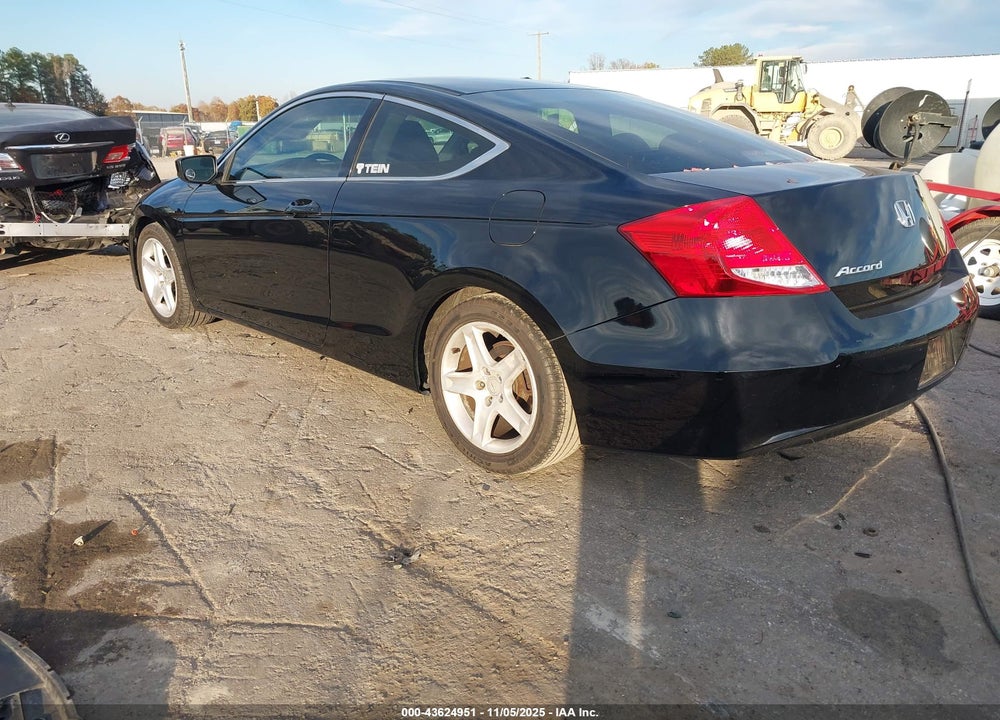 2011 HONDA ACCORD 2.4 LX-S VIN: 1HGCS1A35BA012620