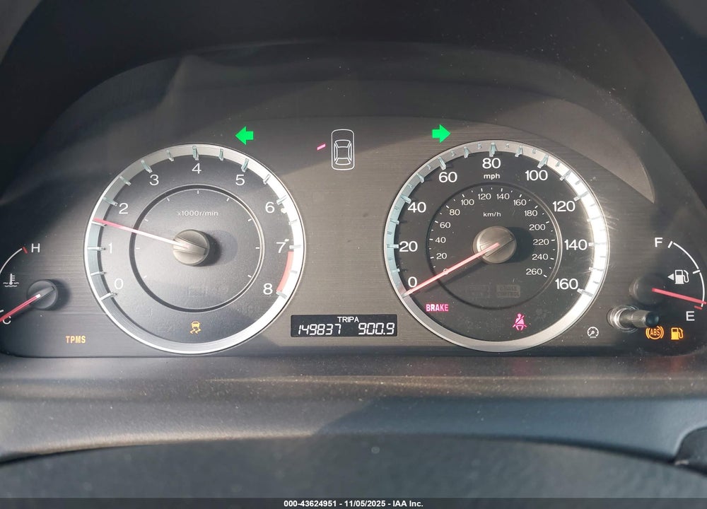 2011 HONDA ACCORD 2.4 LX-S VIN: 1HGCS1A35BA012620