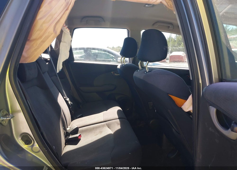 2010 HONDA FIT SPORT VIN: JHMGE8H44AC019607
