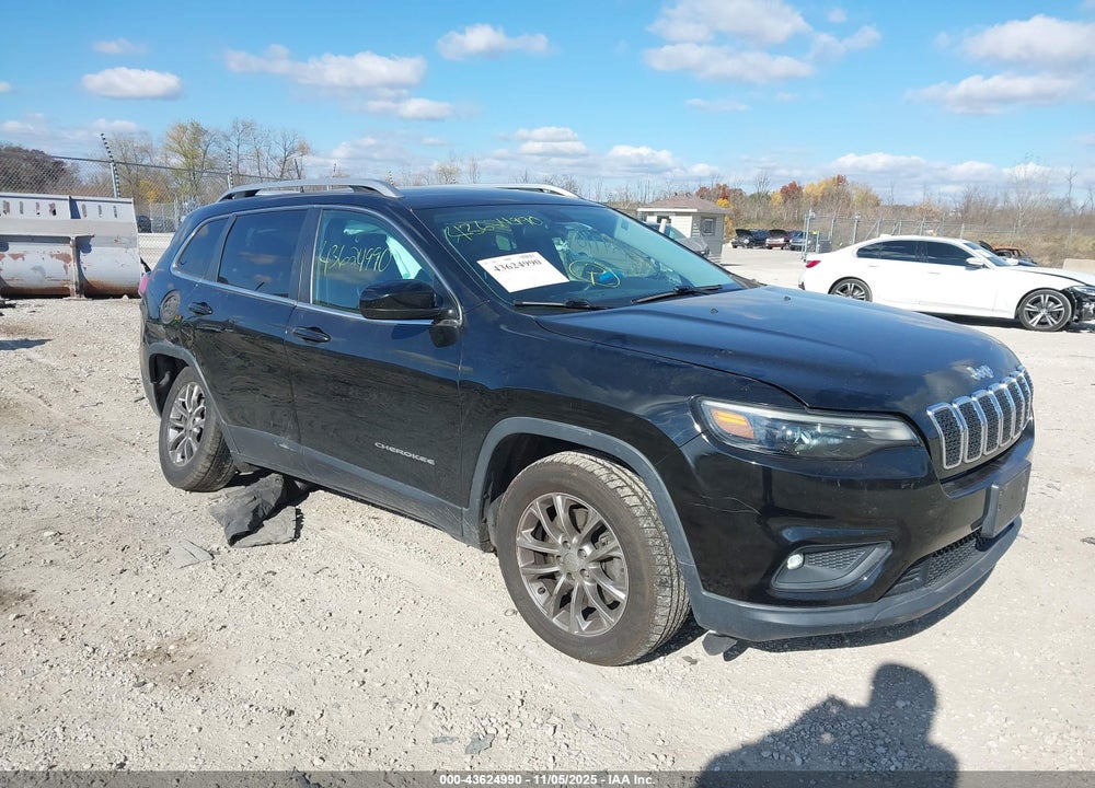 2019 JEEP CHEROKEE LATITUDE PLUS 4X4 VIN: 1C4PJMLB7KD153843