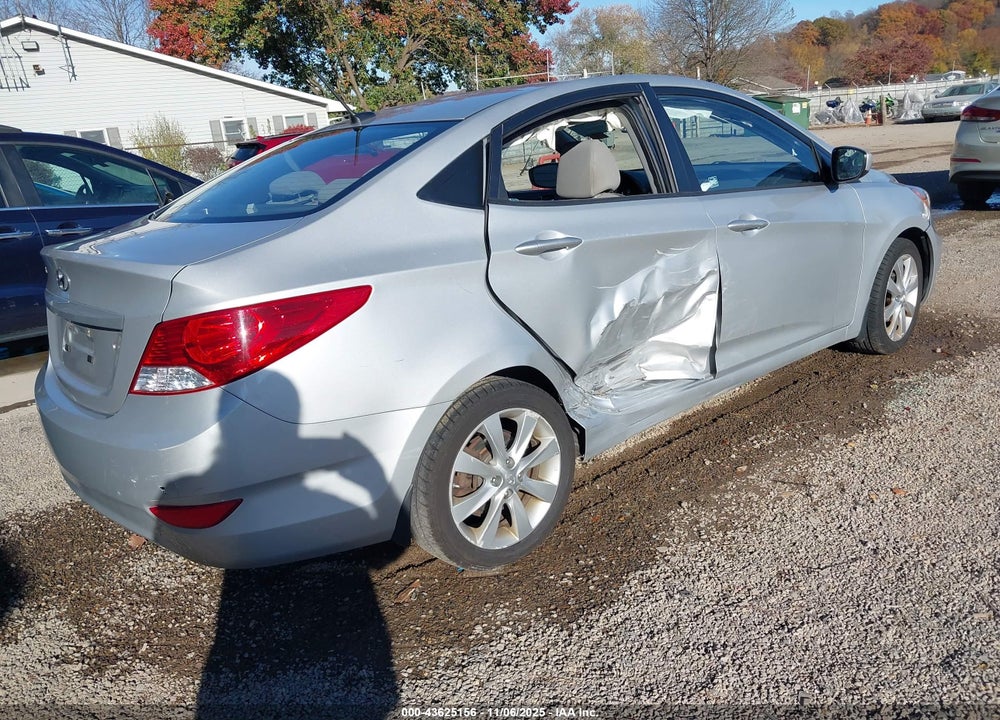 2013 HYUNDAI ACCENT GLS VIN: KMHCU4AE7DU311065
