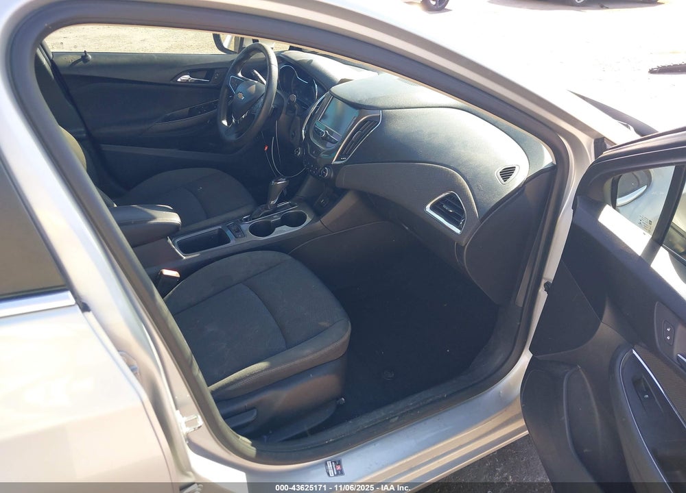 2016 CHEVROLET CRUZE LT AUTO VIN: 1G1BE5SM0G7256897