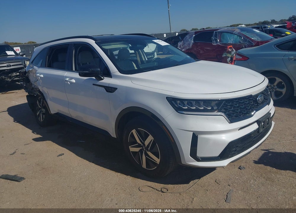 2021 KIA SORENTO S VIN: 5XYRL4LC1MG054774