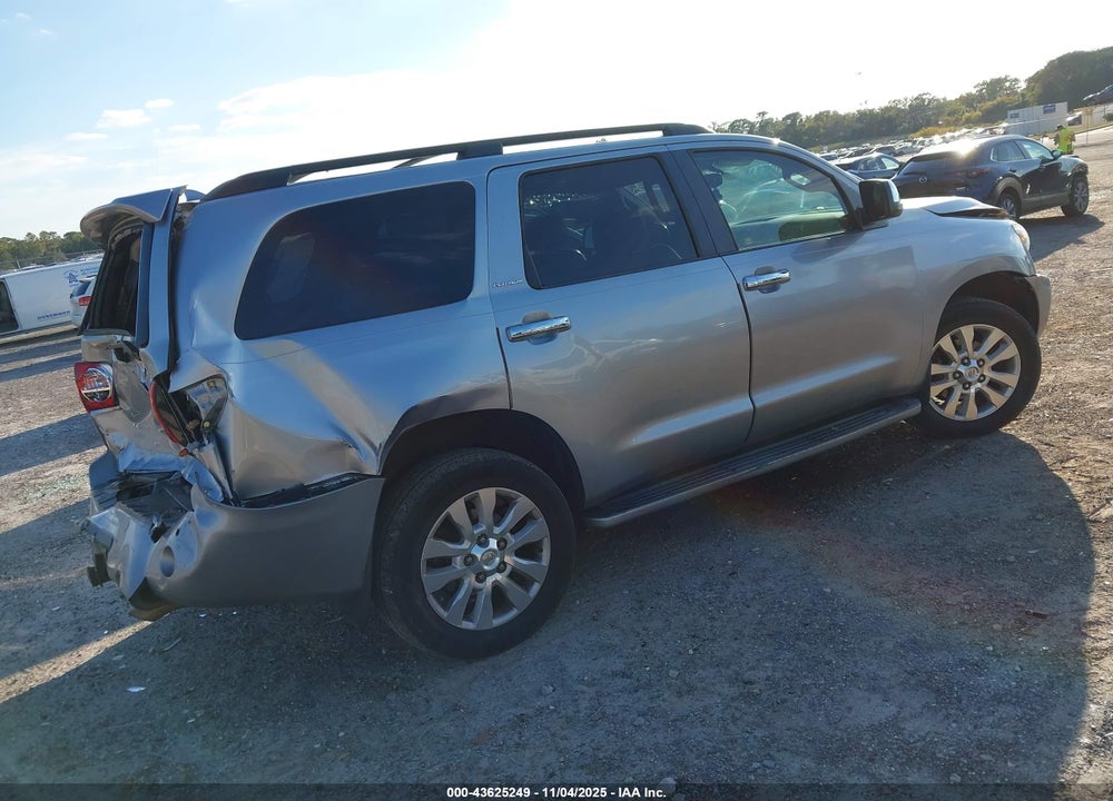 2011 TOYOTA SEQUOIA PLATINUM 5.7L V8 VIN: 5TDDW5G11BS045413
