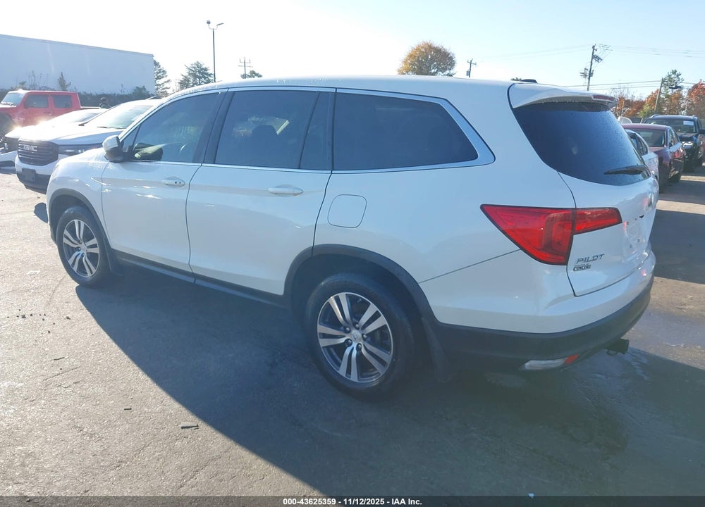 2018 HONDA PILOT EX-L VIN: 5FNYF5H52JB016461