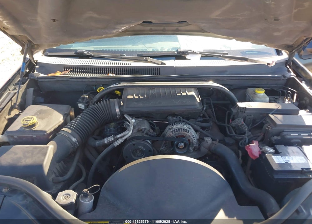 2005 JEEP GRAND CHEROKEE LAREDO VIN: 1J4GR48K65C556136