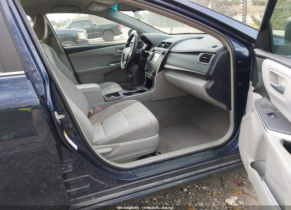 2017 TOYOTA CAMRY LE VIN: 4T1BF1FK1HU685955