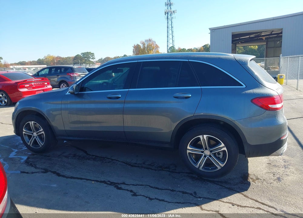2017 MERCEDES-BENZ GLC CLASS VIN: WDC0G4JBXHF128428