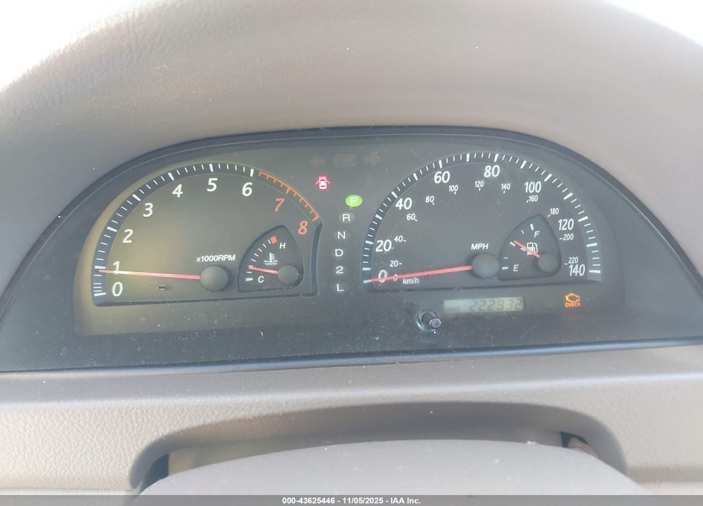 2003 TOYOTA CAMRY LE VIN: 4T1BE32K13U726064