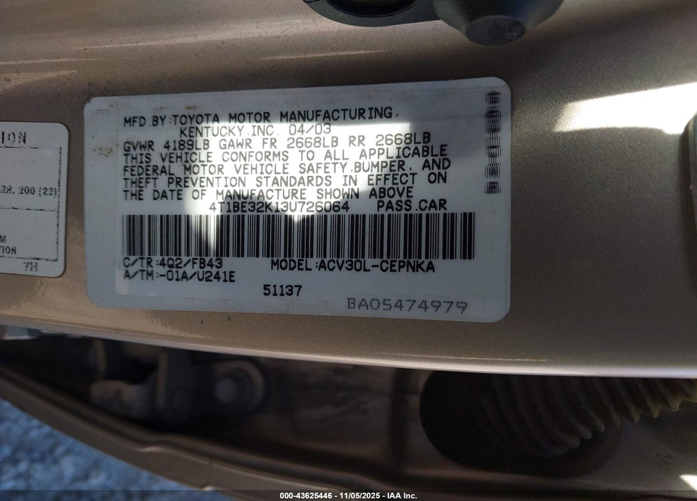 2003 TOYOTA CAMRY LE VIN: 4T1BE32K13U726064