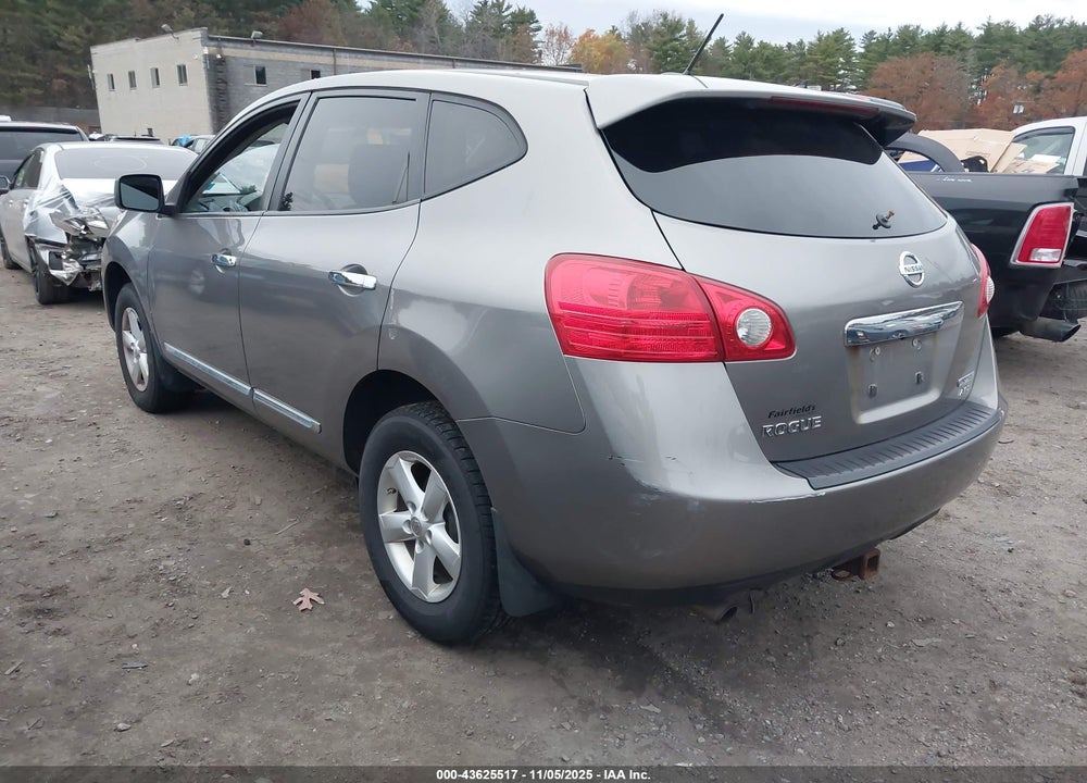 2013 NISSAN ROGUE S VIN: JN8AS5MV0DW662928