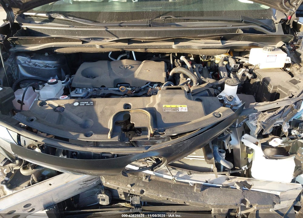 2022 TOYOTA SIENNA XLE VIN: 5TDYRKEC9NS131147