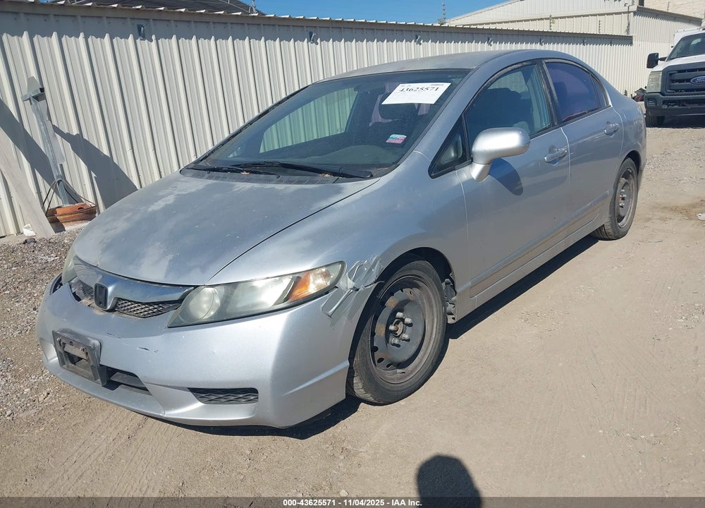 2010 HONDA CIVIC LX VIN: 2HGFA1F5XAH322840