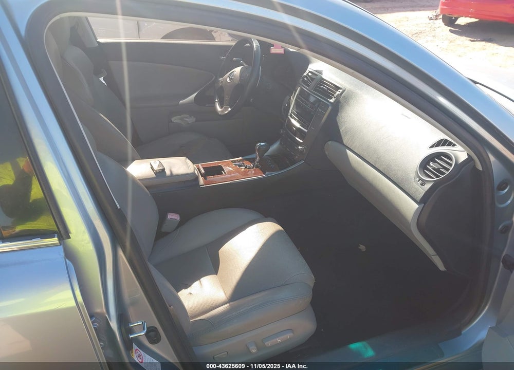 2006 LEXUS IS 250 VIN: JTHBK262462009819