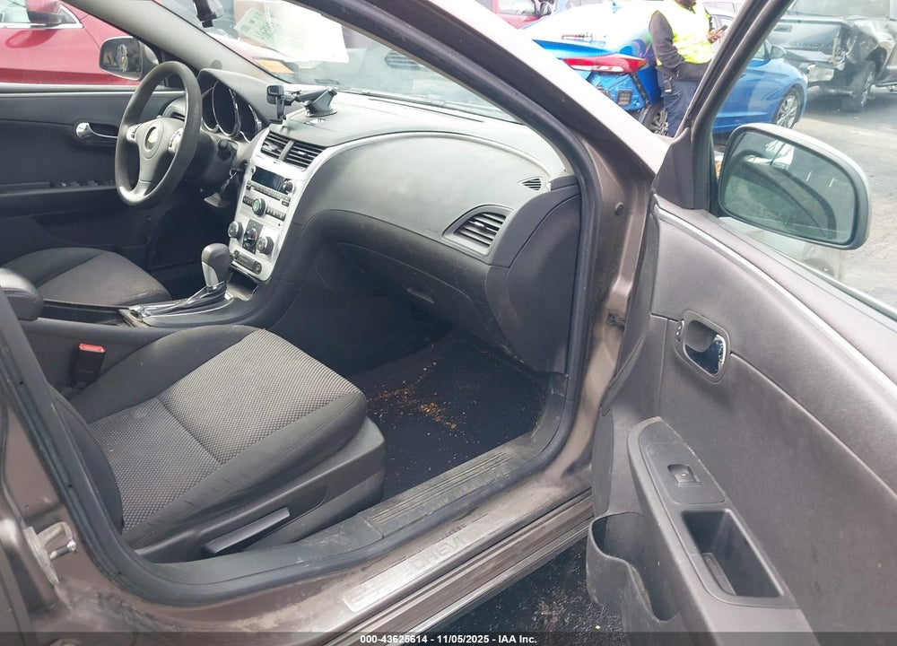 2011 CHEVROLET MALIBU VIN: 1G1ZC5E12BF335377