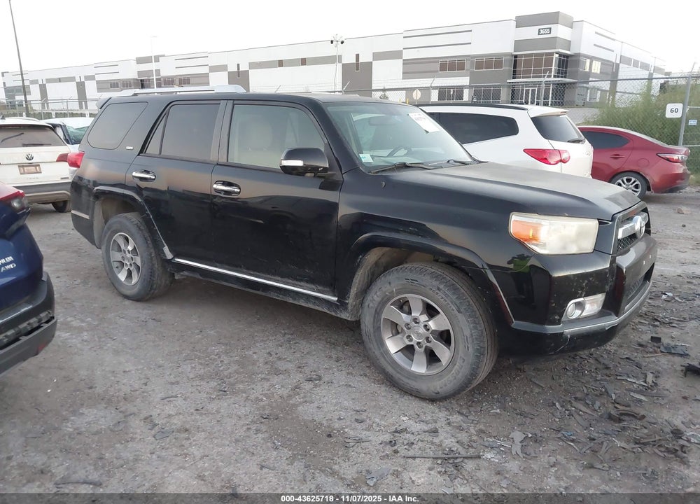 2011 TOYOTA 4RUNNER SR5 V6 VIN: JTEZU5JR7B5027834