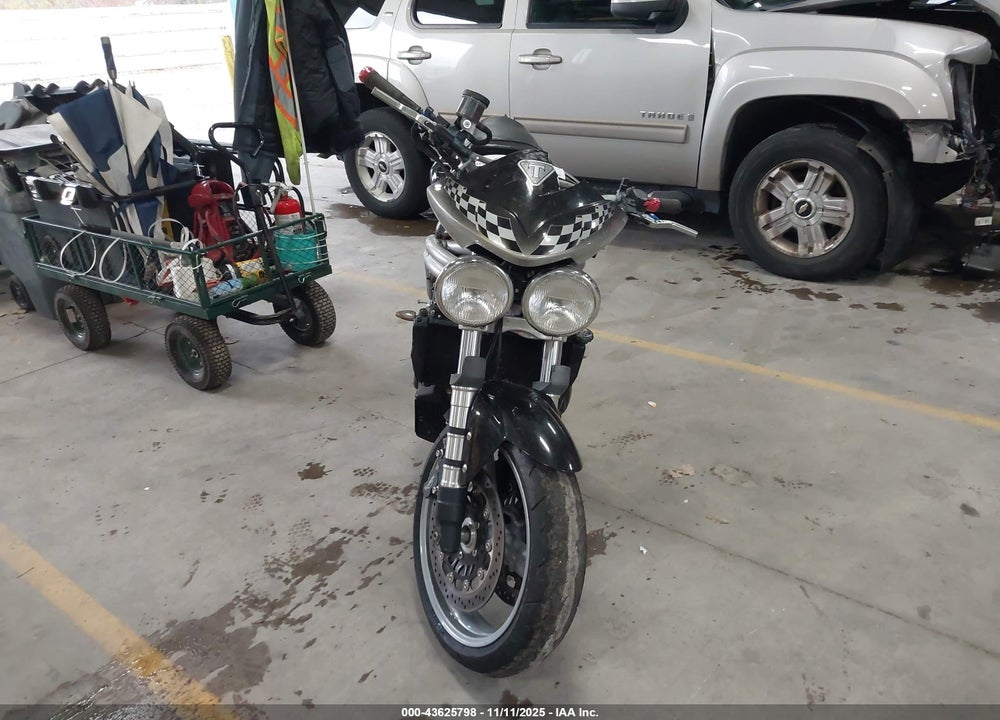 2002 TRIUMPH MOTORCYCLE SPEED TRIPLE VIN: SMT500FS12J148817