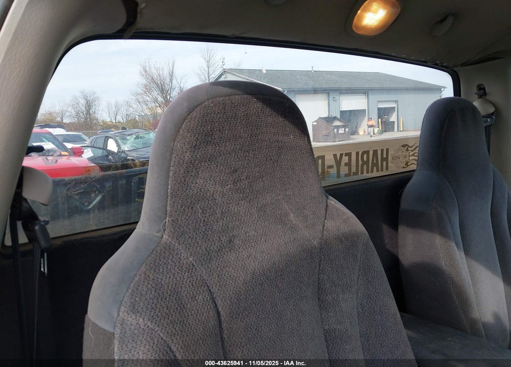 2003 DODGE DAKOTA VIN: 1D7FL16XX3S181585