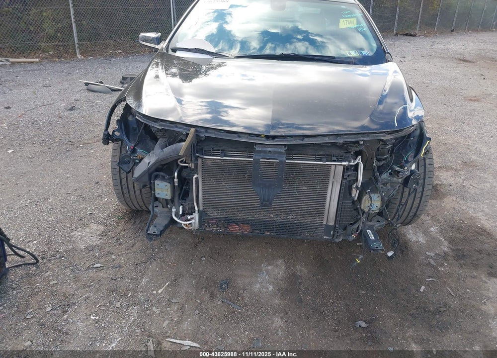 2021 CHEVROLET MALIBU FWD LT VIN: 1G1ZD5ST6MF031085