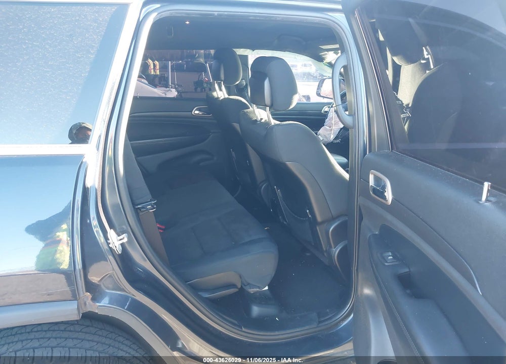 2016 JEEP GRAND CHEROKEE LAREDO VIN: 1C4RJFAG8GC349502
