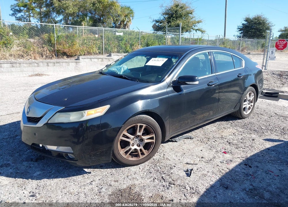 2010 ACURA TL 3.5 VIN: 19UUA8F27AA027585